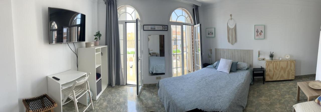 La Casa De Lola Leilighet Caleta De Velez Eksteriør bilde