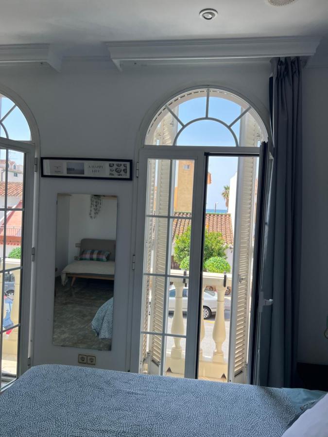 La Casa De Lola Leilighet Caleta De Velez Eksteriør bilde